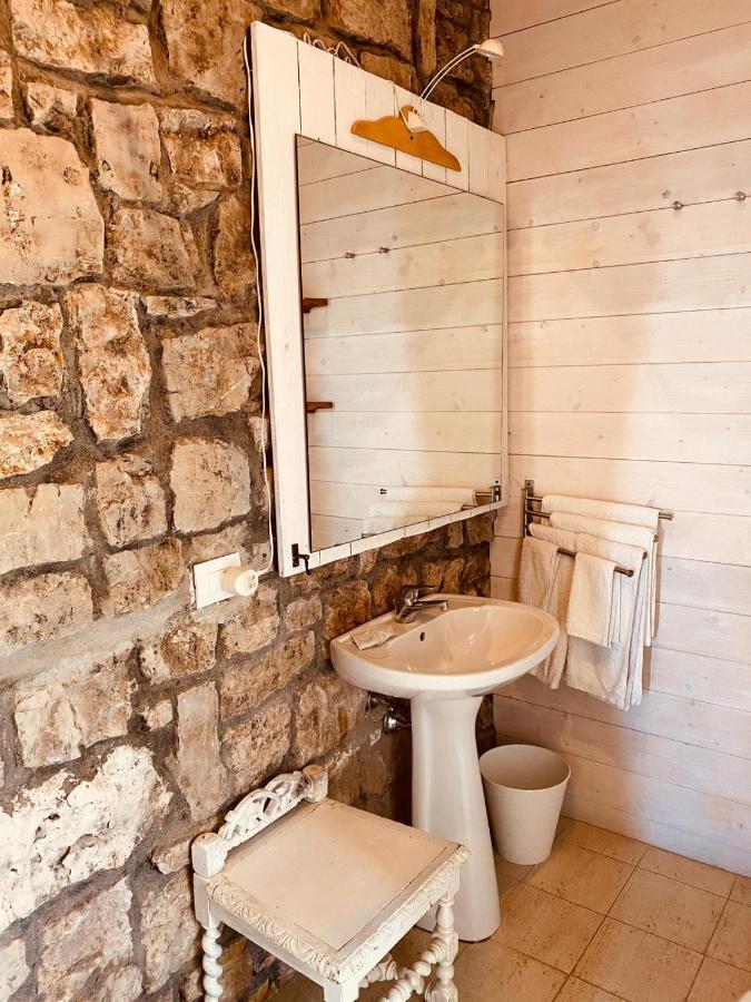 Nido Del Nibbio Bed & Breakfast Subiaco Luaran gambar