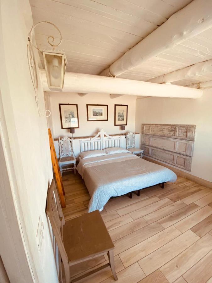 Nido Del Nibbio Bed & Breakfast Subiaco Luaran gambar