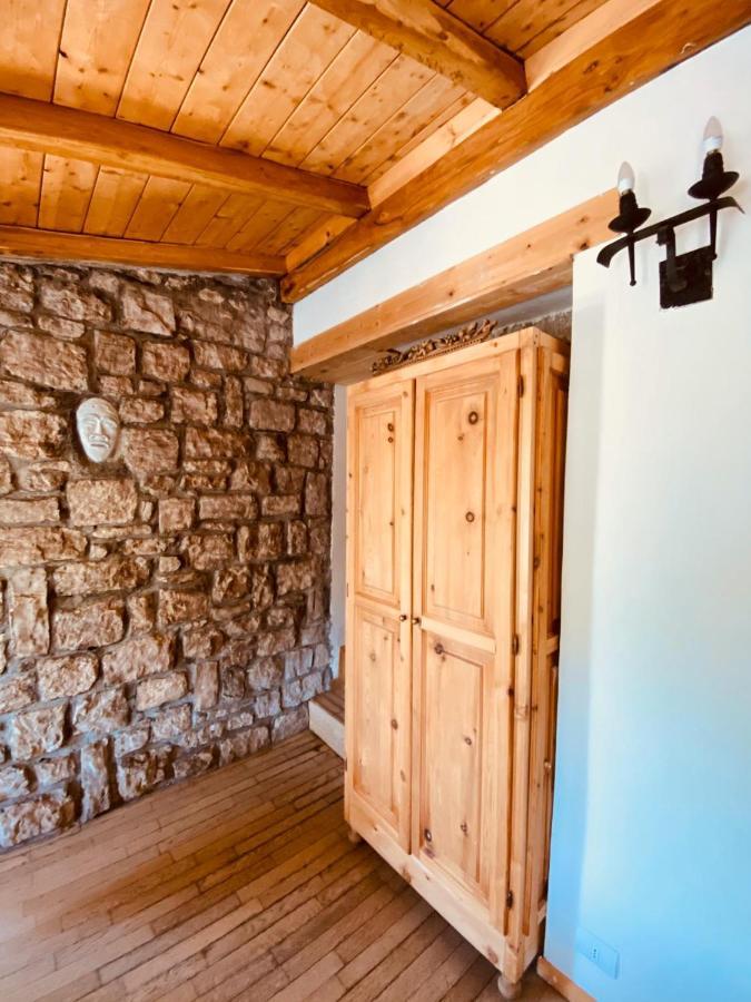 Nido Del Nibbio Bed & Breakfast Subiaco Luaran gambar