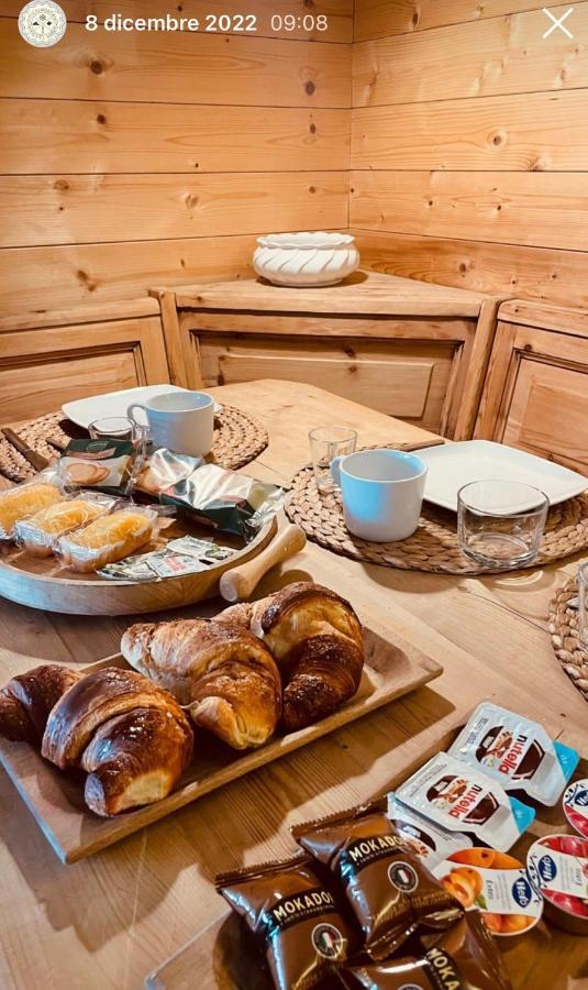 Nido Del Nibbio Bed & Breakfast Subiaco Luaran gambar